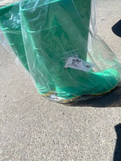 Acid boots
