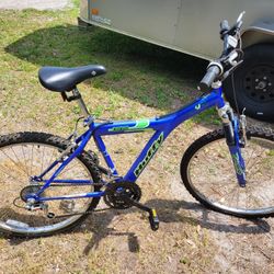 Huffy Cypress BICYCLE 