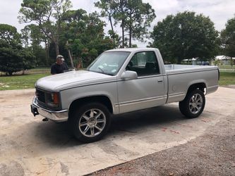 1996 GMC K1500. 5,800