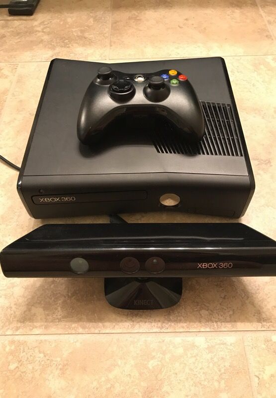 Xbox 360 Elite with Kinect and wireless controller