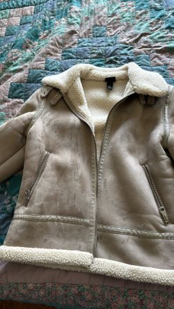 H&M Men’s Suede Large Jacket
