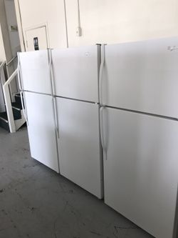 14 cu.ft Whirlpool apartment distes refrigerator