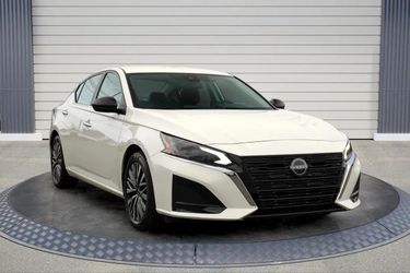 2025 Nissan Altima