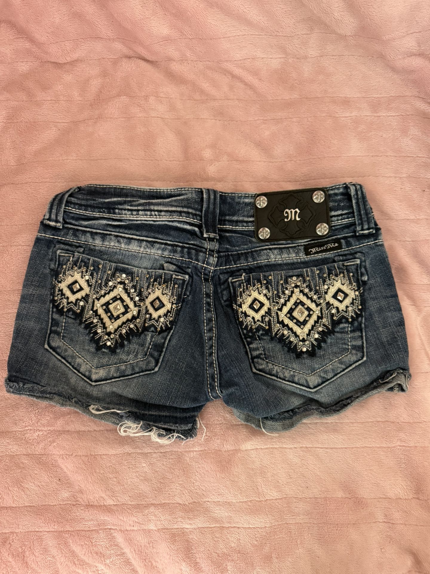 Miss Me Shorts 