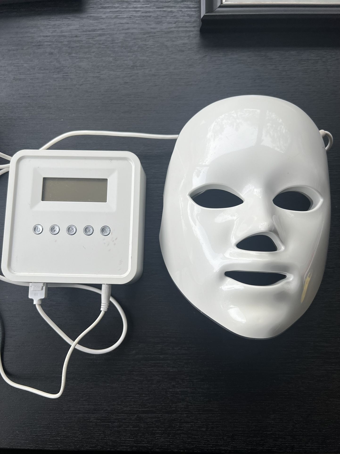 Desse LED Light Mask