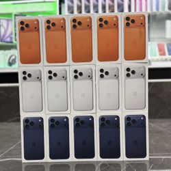 Only $10 Down! iPhone 17 Pro Max (Unlocked) (Take It Home In Payments/ llévatelo a casa en pagos) 