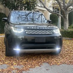 17  LAND ROVER DISCOVERY HSE 7 passengers 