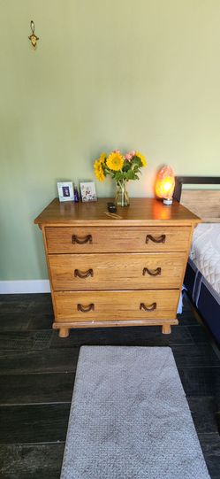 Solid Wood 3-Drawer Dresser