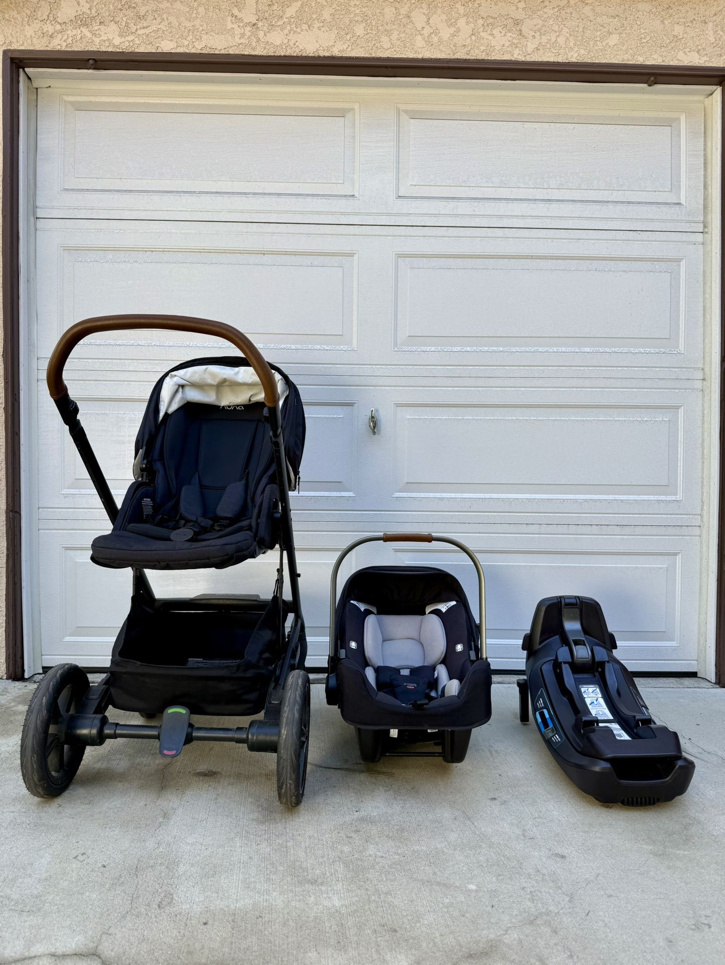 Nuna Car Seat and Stroller System