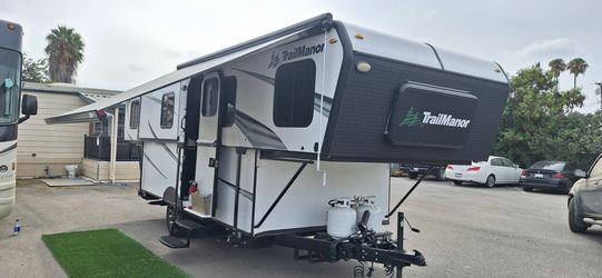 2023 TrailManor 2720QB
