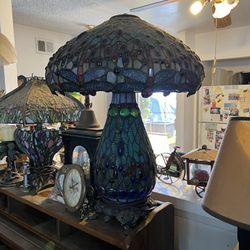 Tiffany Warehouse Lamp