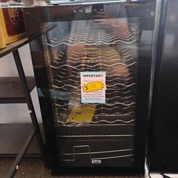 34 Bottle Wine Fridge, 3.0 Cu.Ft Compressor Wine Cooler Refrigerator with 41f-64f Digital Temperature Control, Free Standing Under Counter Wine Cellar