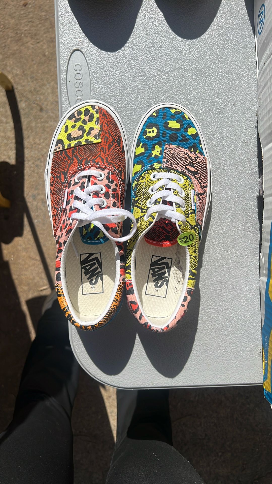 Size 7 women’s shoes!