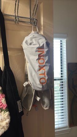 Running water vest