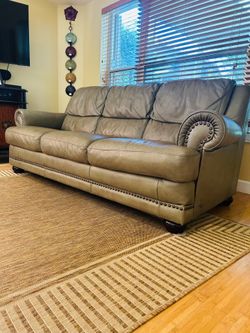 $6000 of Expensive Furniture for sale,  Lots for $1000. Check out description