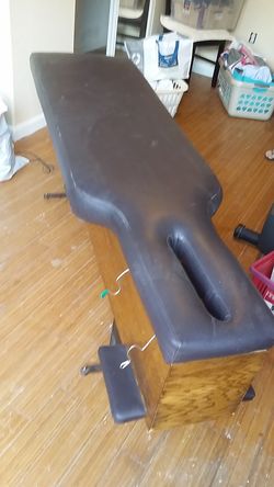 Chiropractic massage table. Adjustment table.