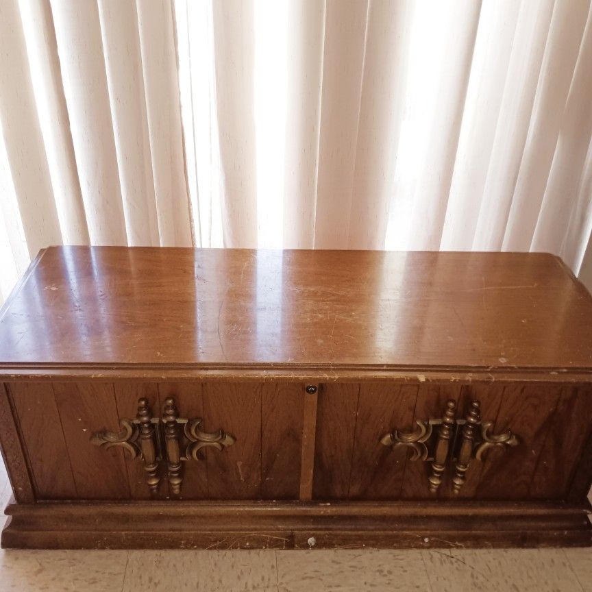 Vintage LANE hope Chest