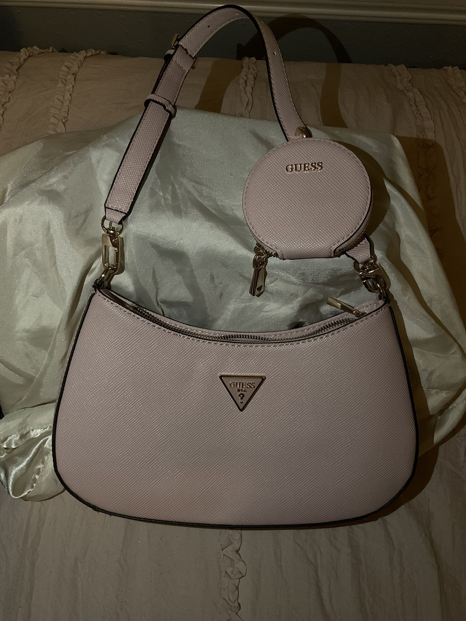 Guess Shoulder Bag w/ additional pouch