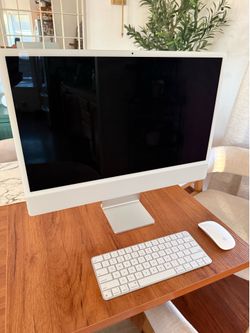Apple iMac 24-inch (M1 2012)