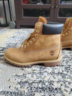 Men's Timberland Boots Size 10.5
