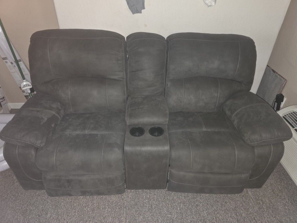 La-Z-Boy Reclining Loveseat with Console