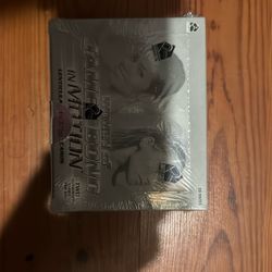 Women of James Bond in MOTION box 3720/6000