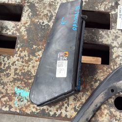 2025 Chevrolet Silverado Left Seat Bag 