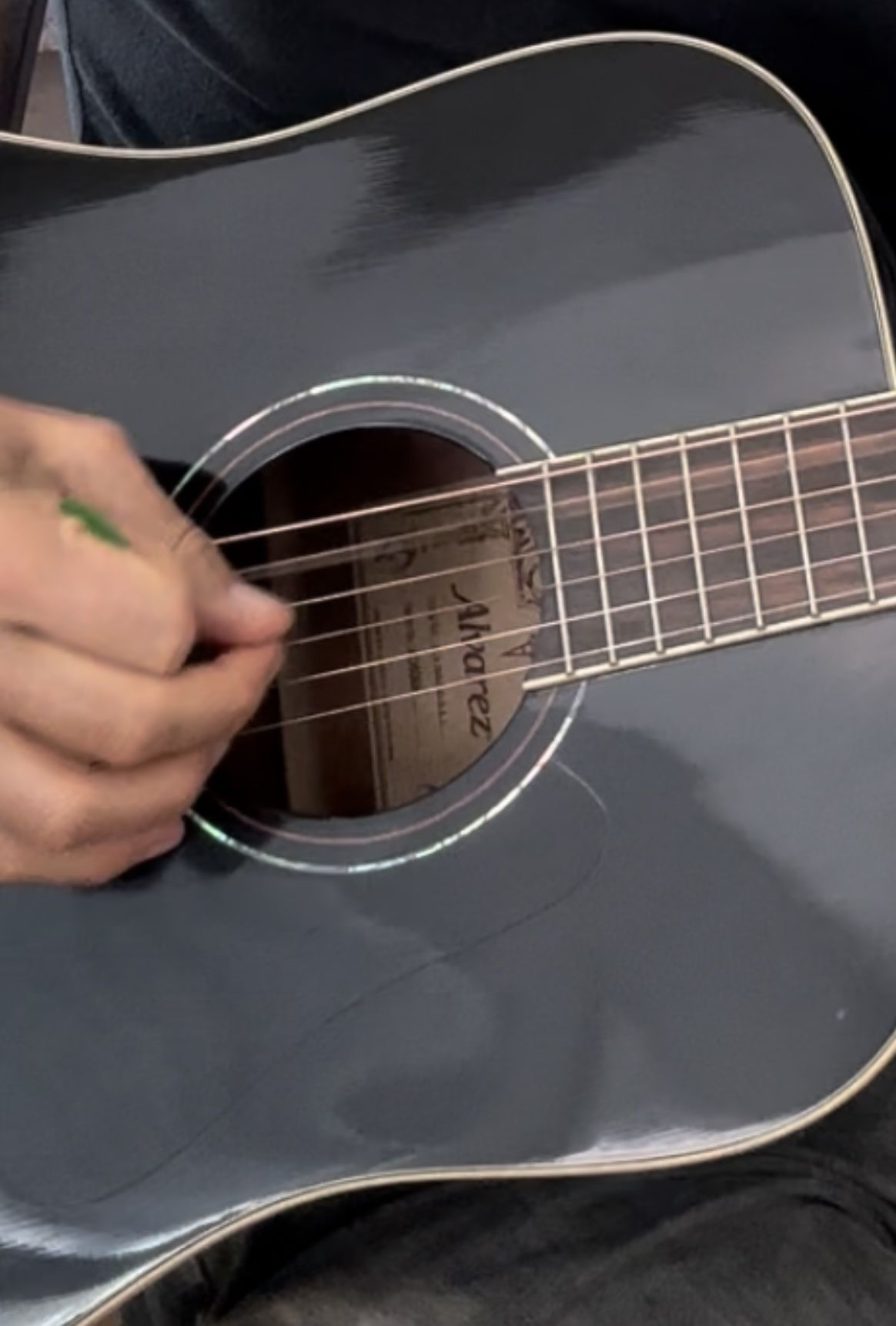 Acoustic guitar - Free Lessons