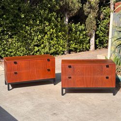 Pair Milo Baughman for Directional Walnut Nightstands / Chests – MCM
