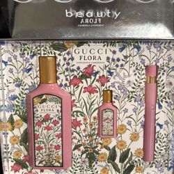 Gucci Flora Gardenia Perfume Set 