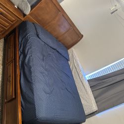 Cama Con Colchón 