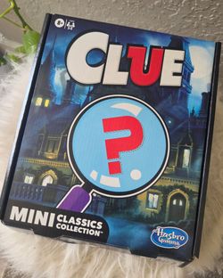 Clue mini classics collection travel board game