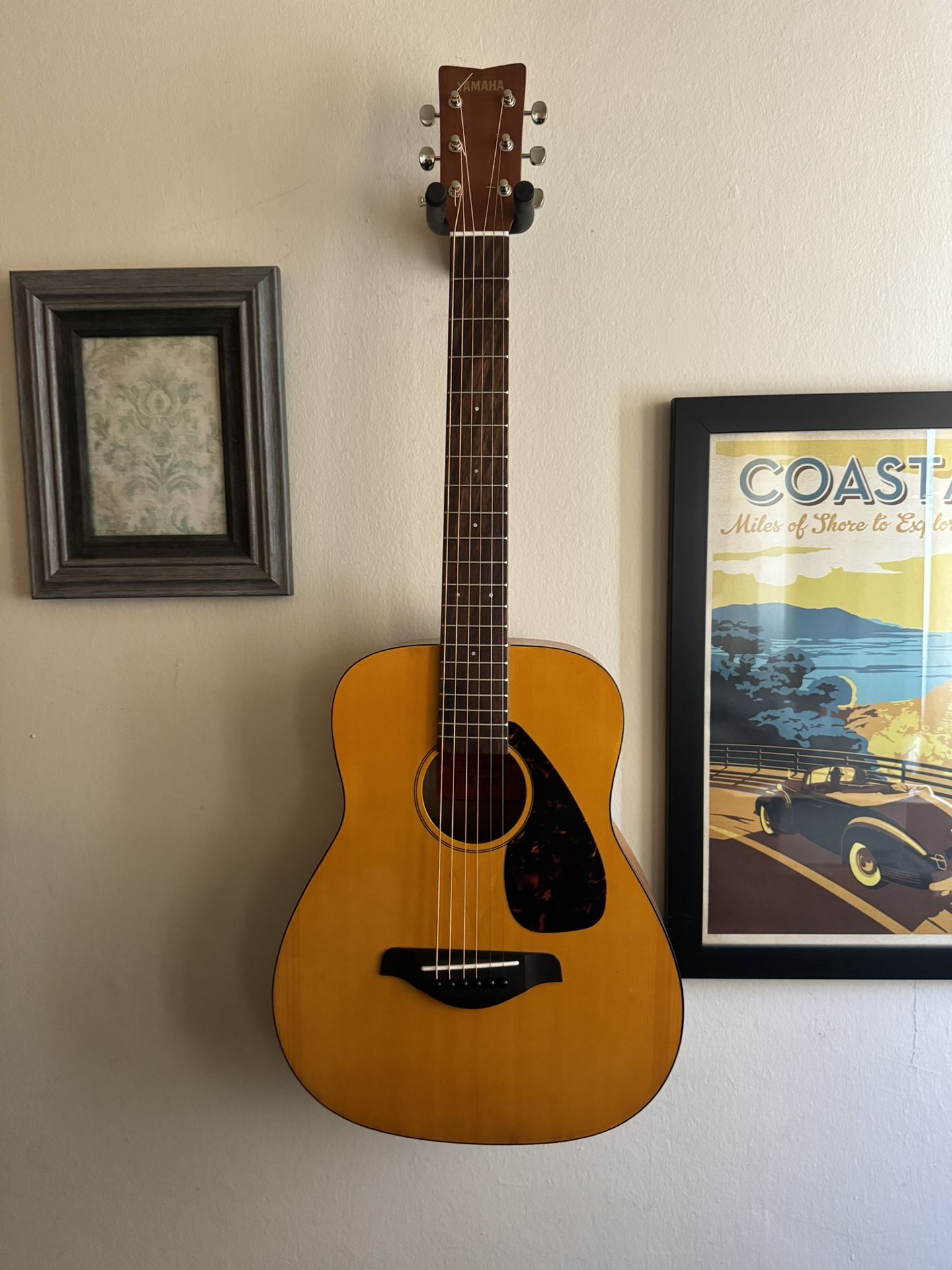 Yamaha Fg Junior 3/4 Size Acoustic Guitar