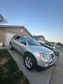 2011 gmc acadia