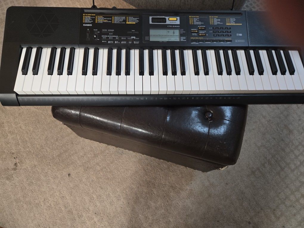 CASIO KEYBOARD REDUCED PRICE Length 37" 12" Width