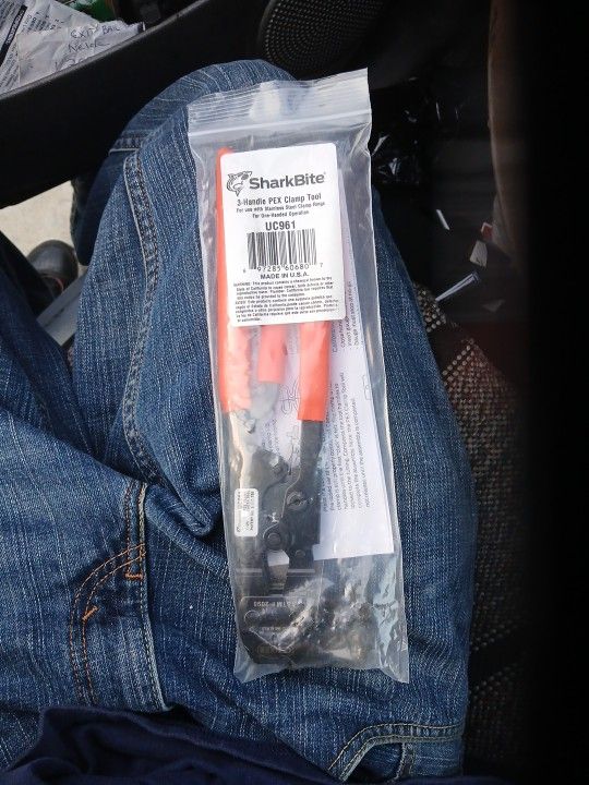 Three handle pex clamp tool