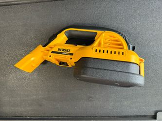 Dewalt Vacuum 1/2 Gallon dry and wet 
