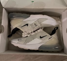 Nike shoes size 8