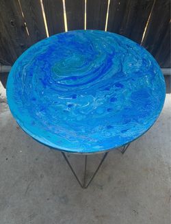 Handmade Epoxy Resin Table End