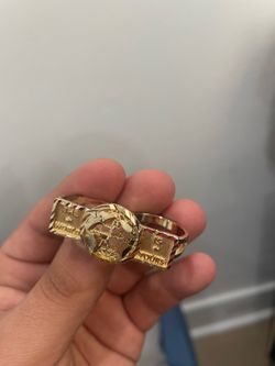The World Is Yours 2 Finger