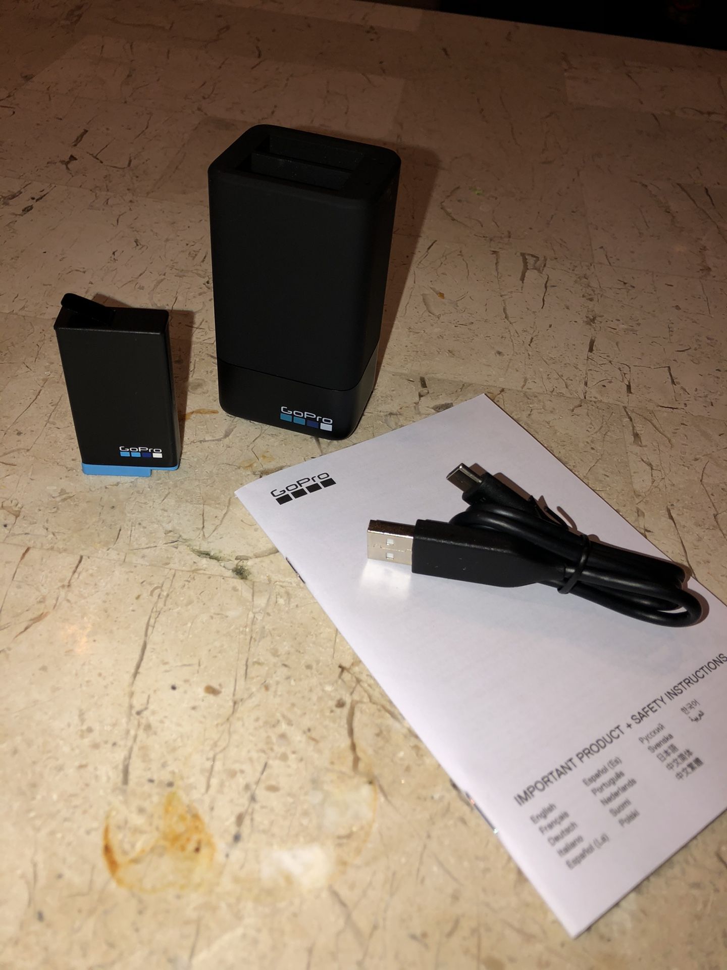 GoPro MAX Dual Battery Charger + Battery