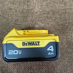 💎 NEW 💎DEWALT 20V MAX Premium Lithium-Ion 4.0Ah Battery Pack