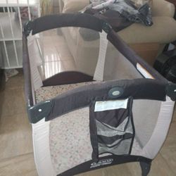 Graco Baby Play Pen