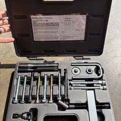 Napa Steering Wheel Puller Kit 