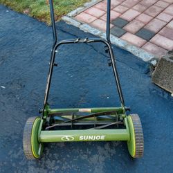 SUNJOE  Manual Push Mower