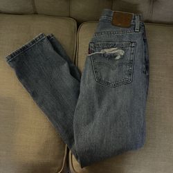 Women’s Levi Pants 