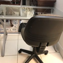 Glass Desk And Chair 