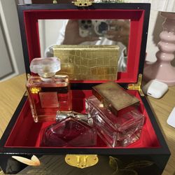 Jewelry Box- Perfumes