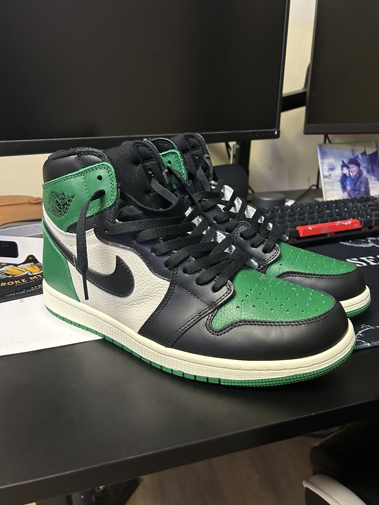 Jordan 1 High - Pine Green (Size 13)