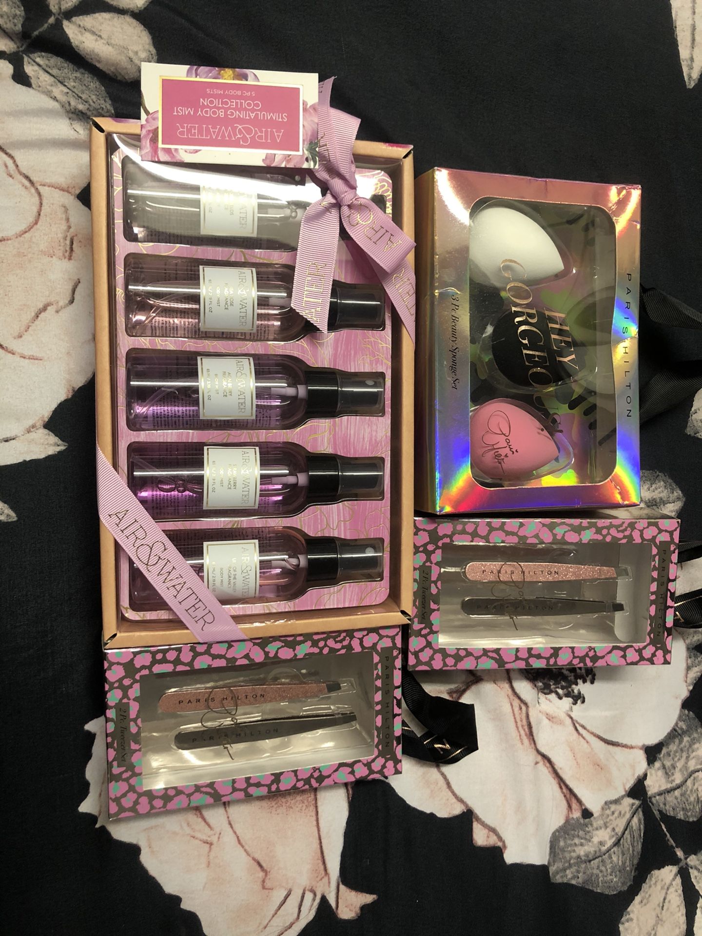 Value Bundle. includes 2 sets of tweezers, 1-3pk of beauty blenders and 1 - 6pcs stimulating body mist.